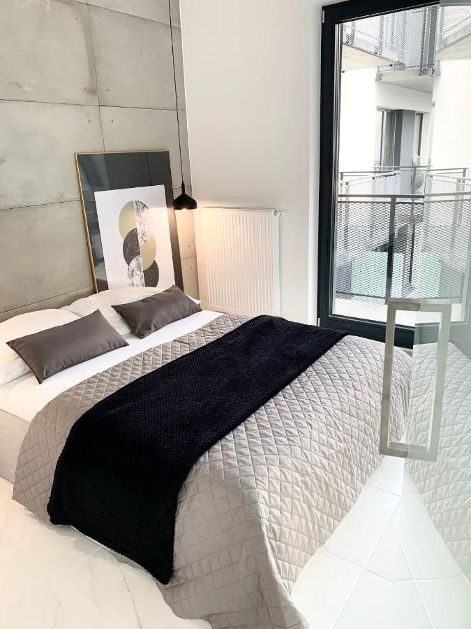 El Apartments - Antares Poznan Bagian luar foto