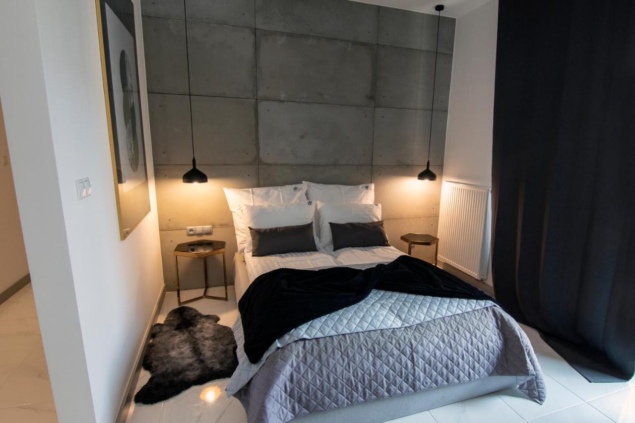 El Apartments - Antares Poznan Bagian luar foto