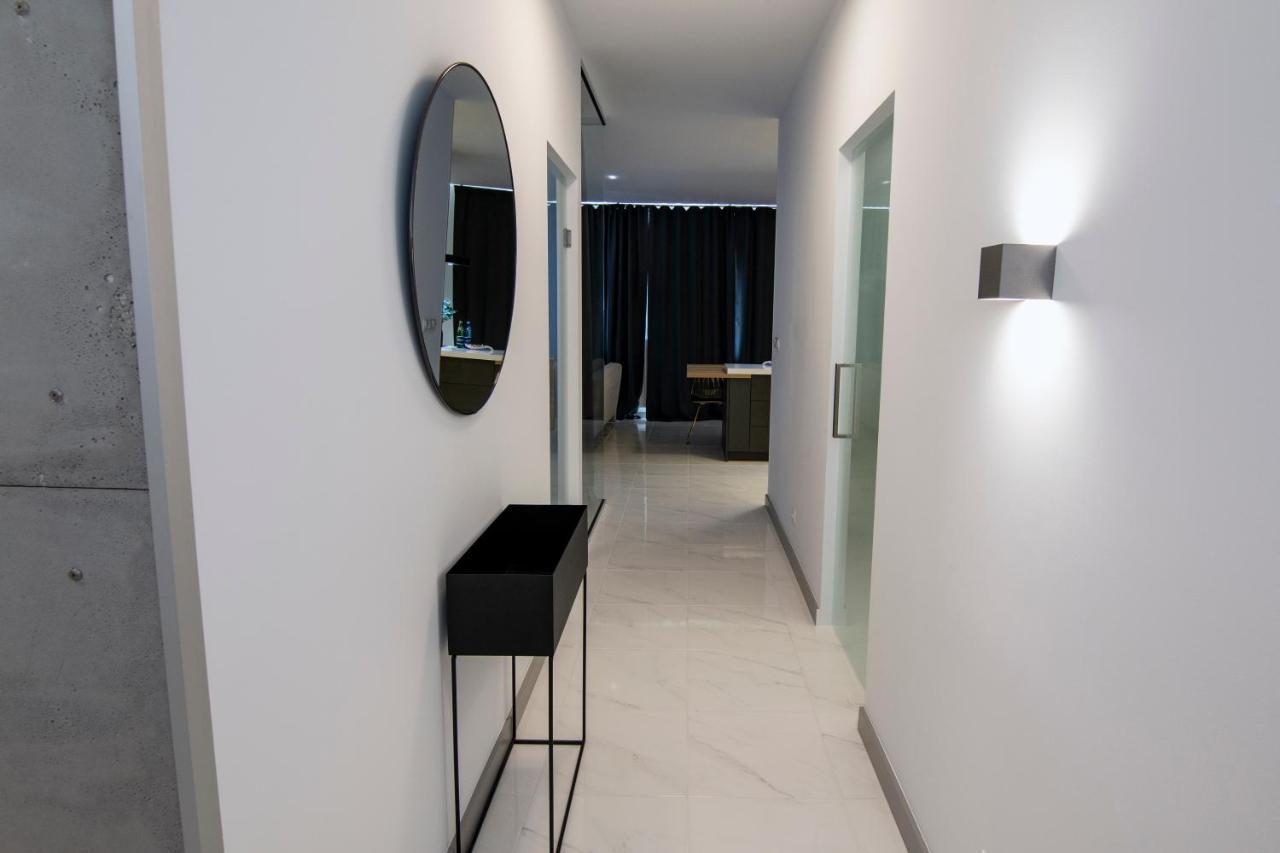 El Apartments - Antares Poznan Bagian luar foto