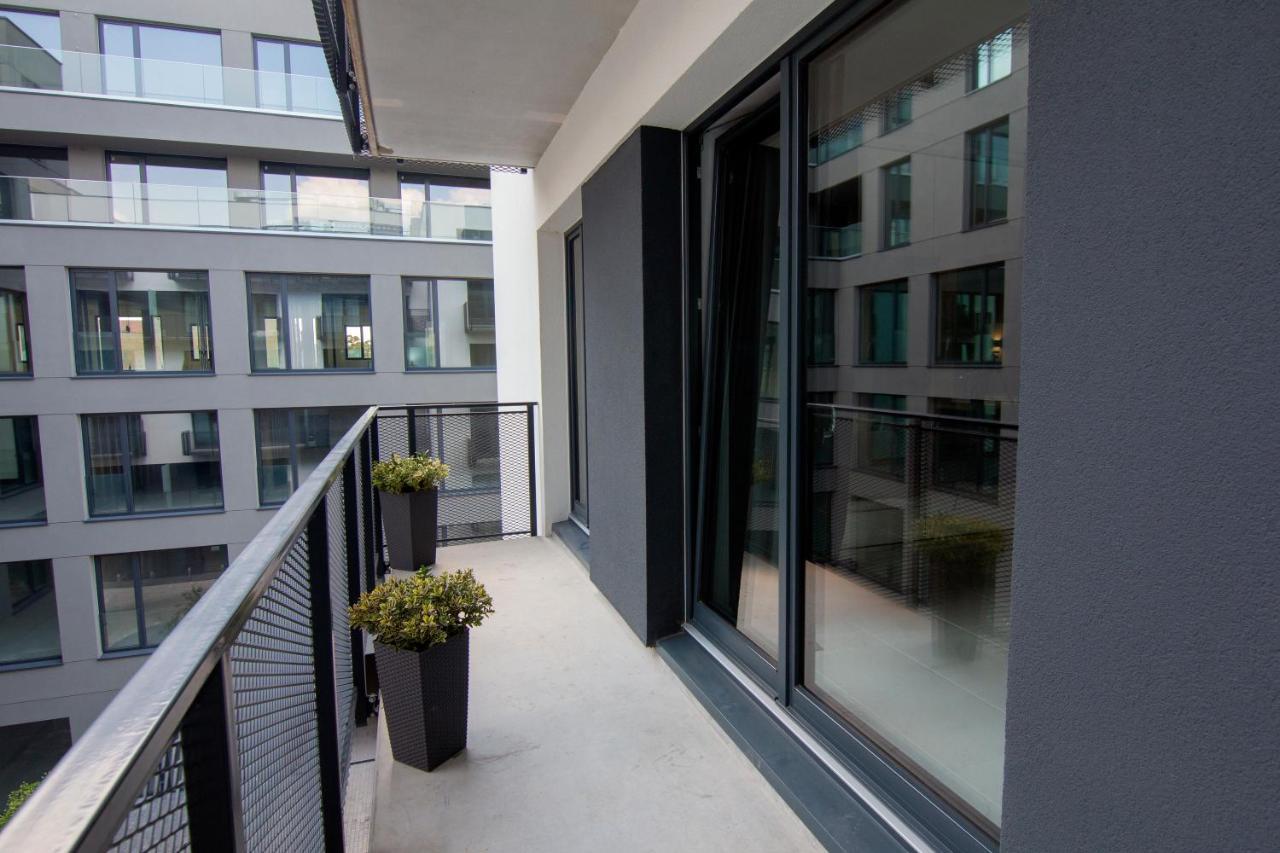 El Apartments - Antares Poznan Bagian luar foto