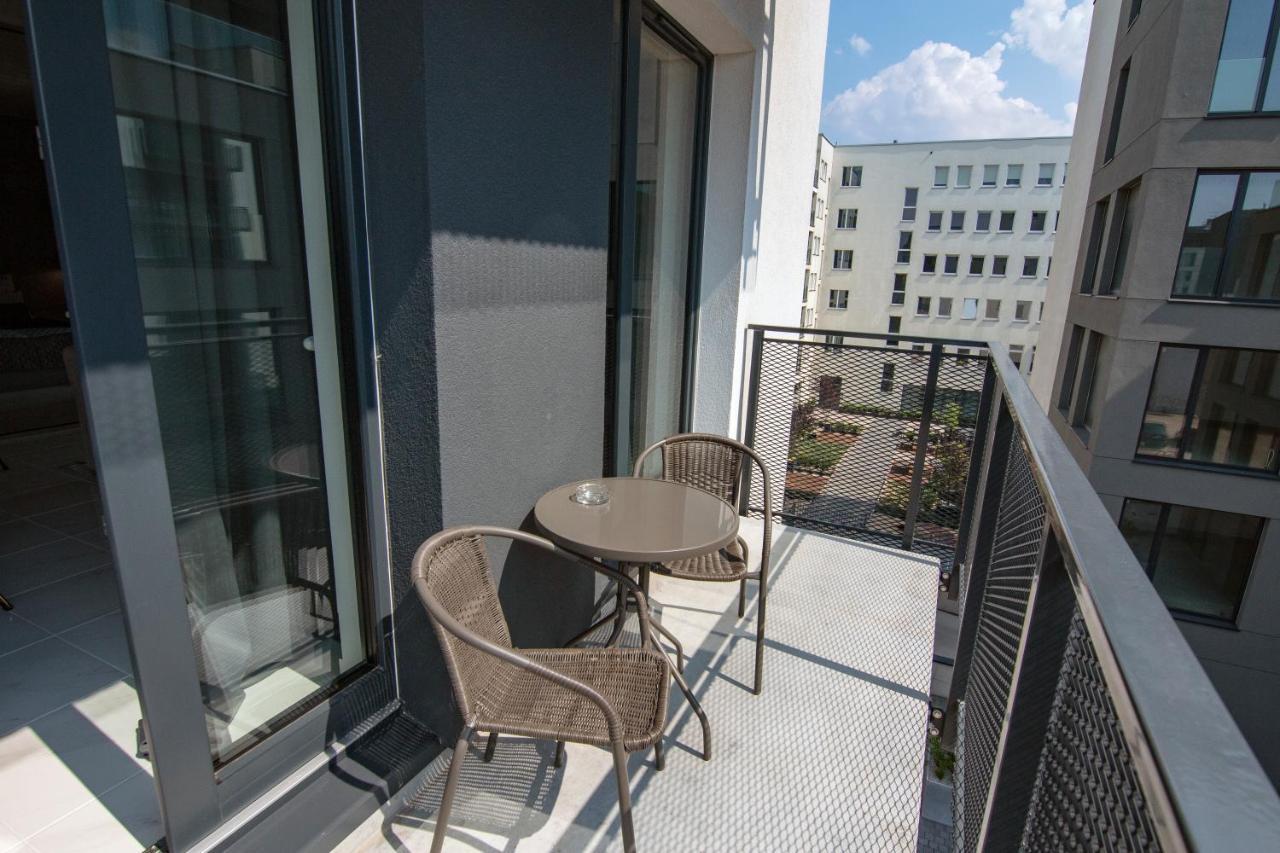 El Apartments - Antares Poznan Bagian luar foto